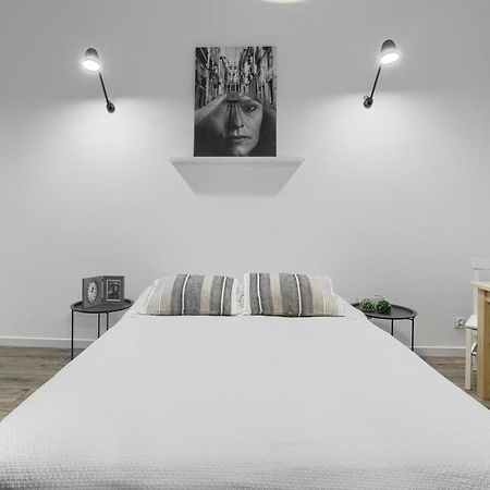 Niron Apartament Dom Z Papieru Lizbona Pila Bagian luar foto