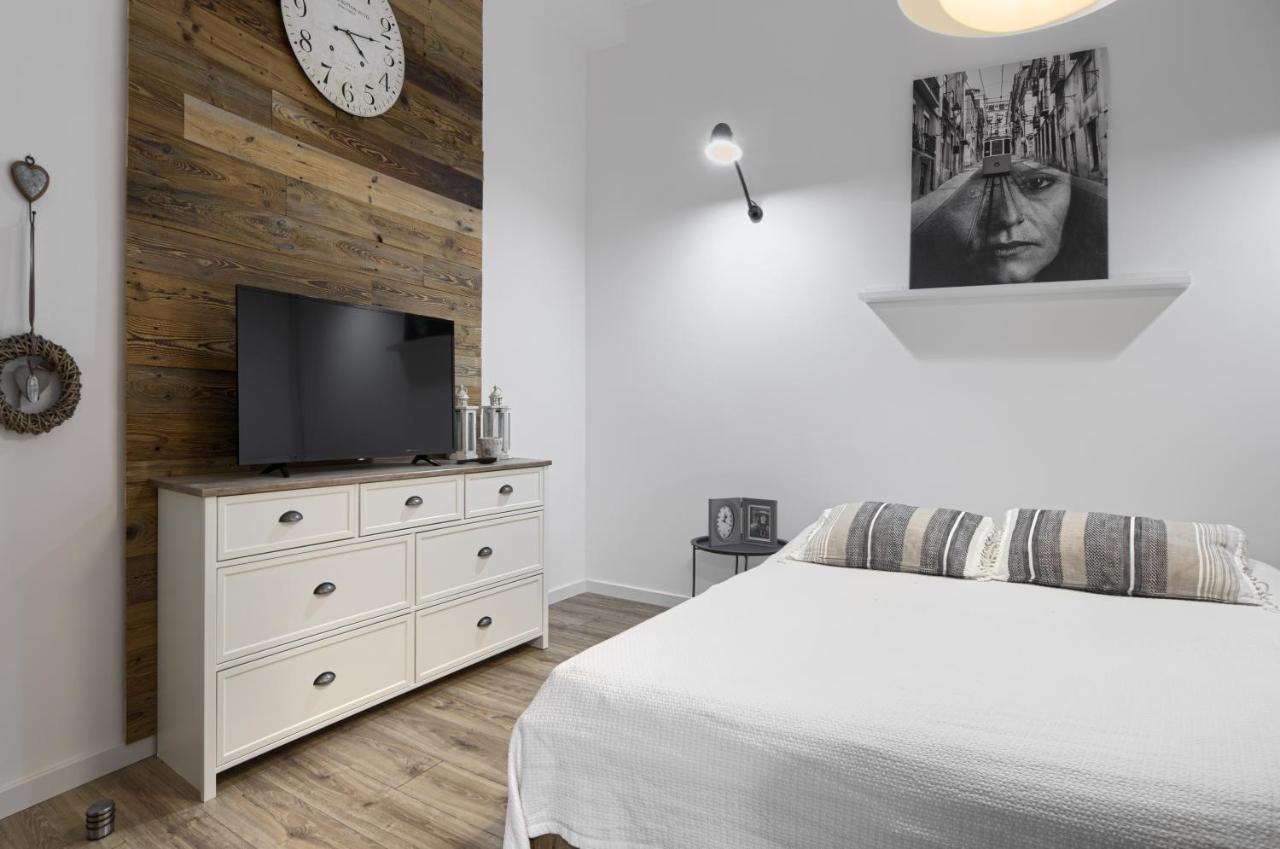 Niron Apartament Dom Z Papieru Lizbona Pila Bagian luar foto